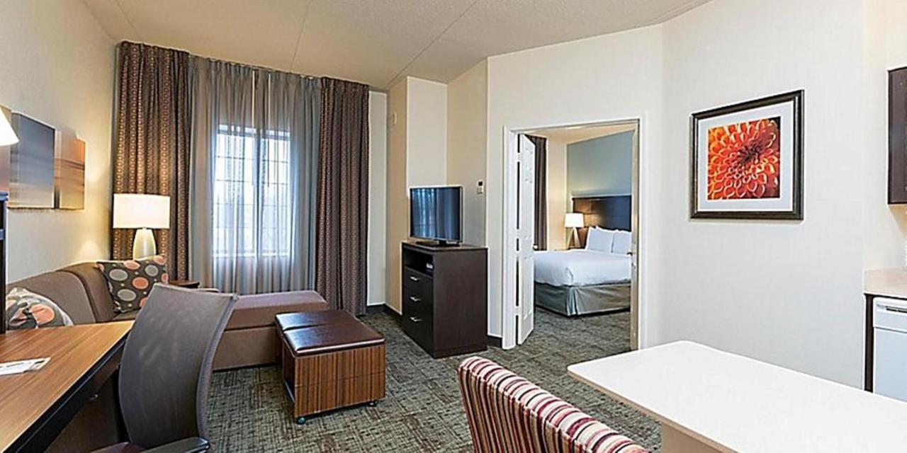 Staybridge Suites Lincolnshire By Ihg Esterno foto