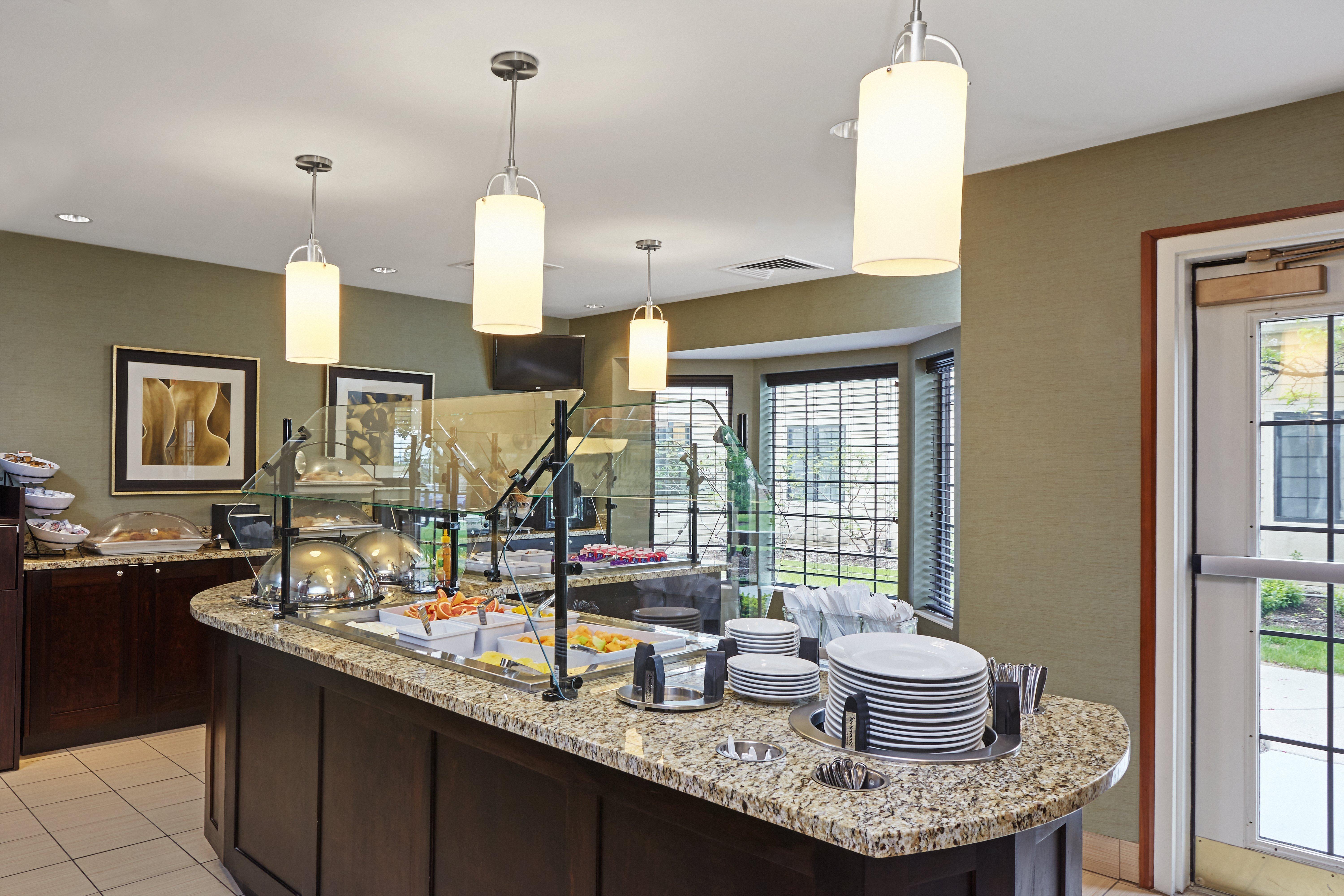 Staybridge Suites Lincolnshire By Ihg Esterno foto