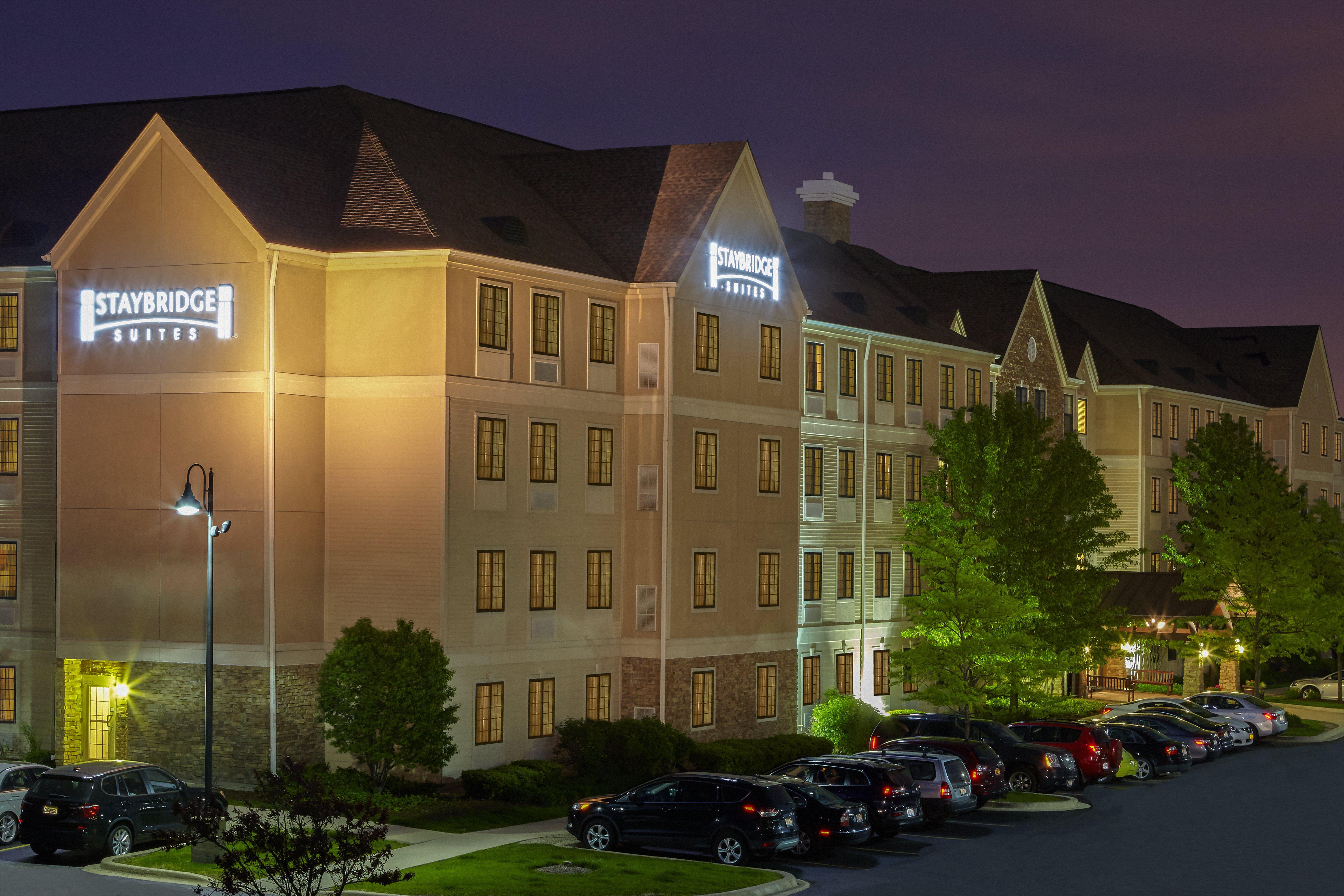 Staybridge Suites Lincolnshire By Ihg Esterno foto