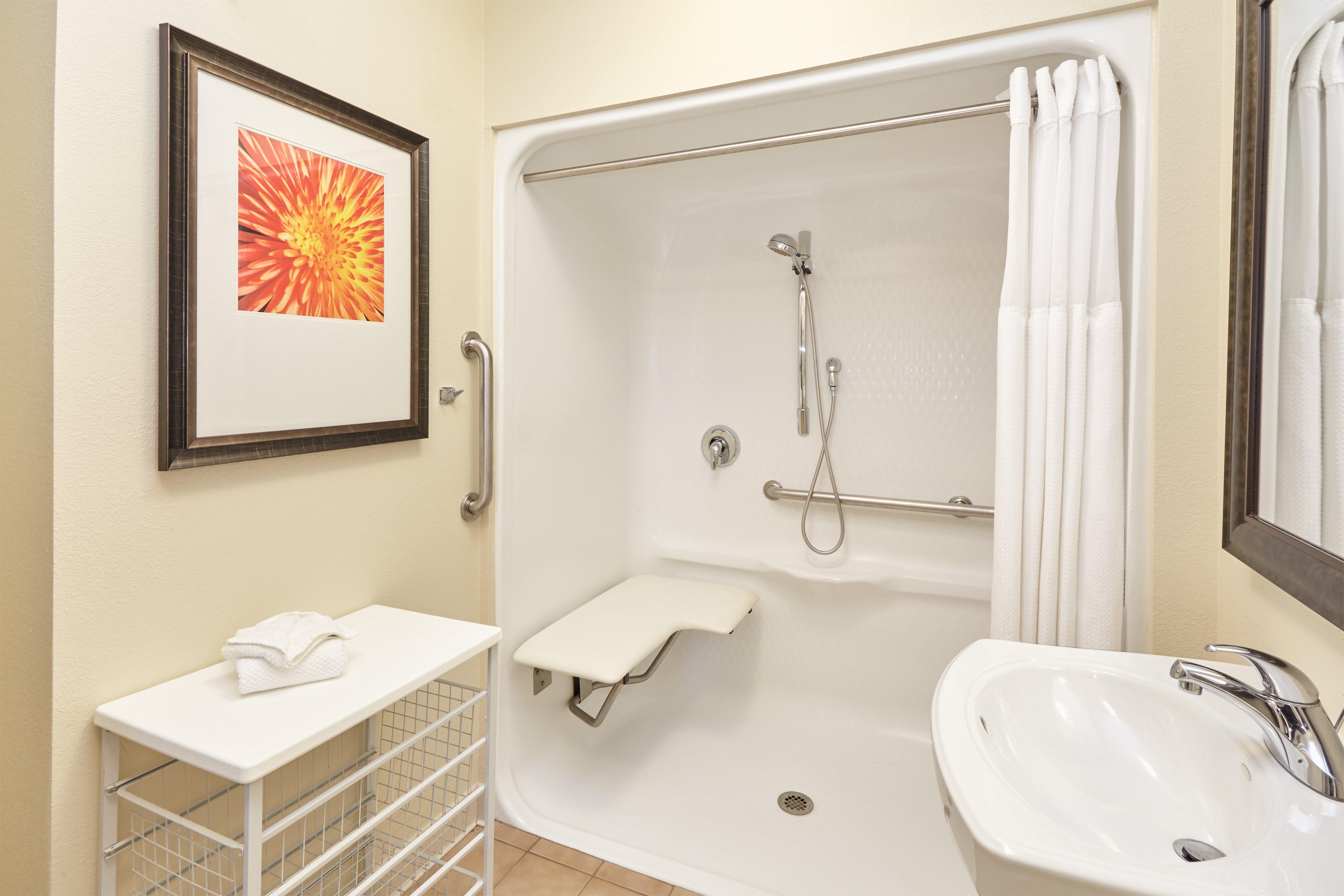 Staybridge Suites Lincolnshire By Ihg Esterno foto