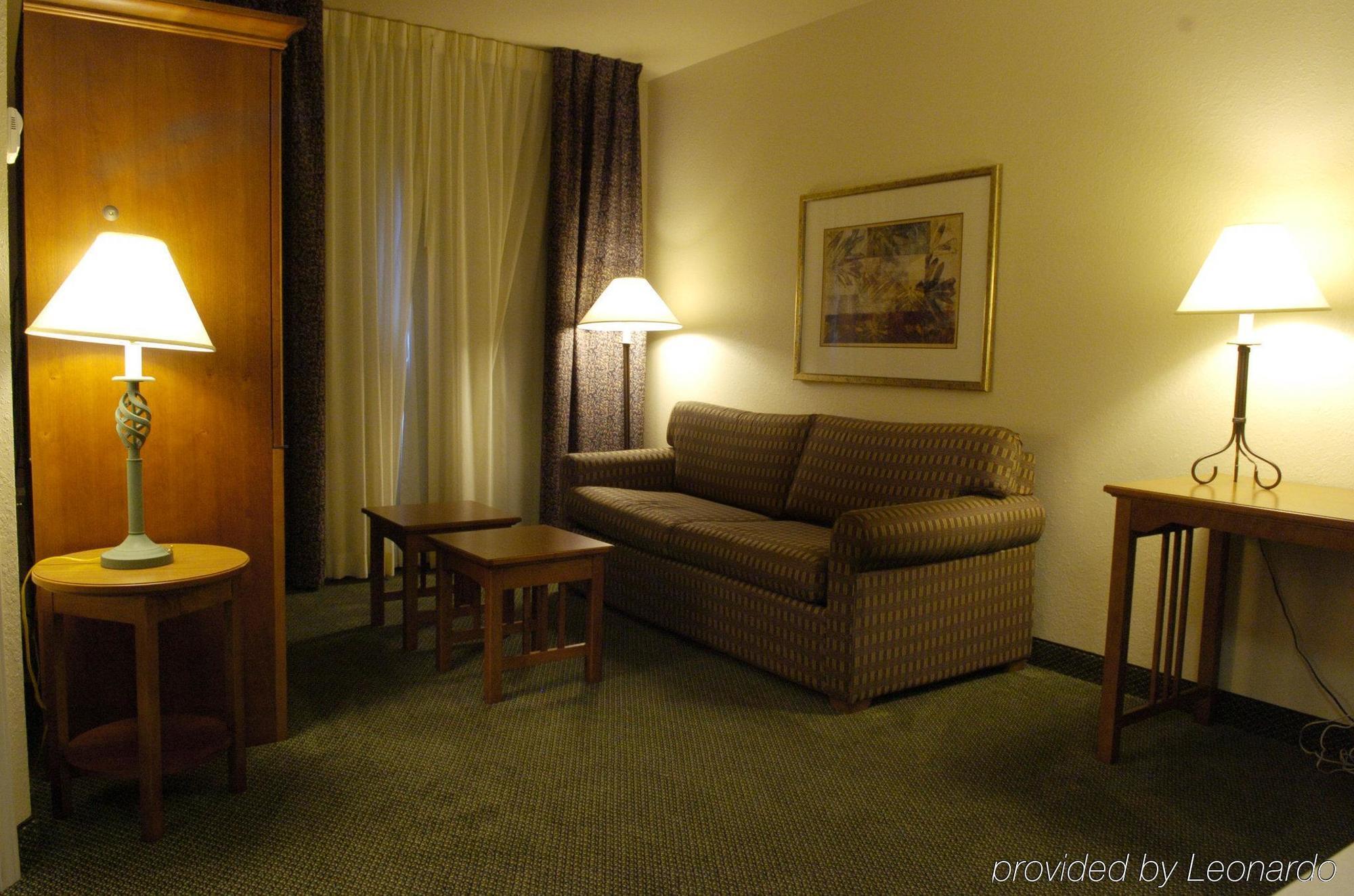 Staybridge Suites Lincolnshire By Ihg Esterno foto