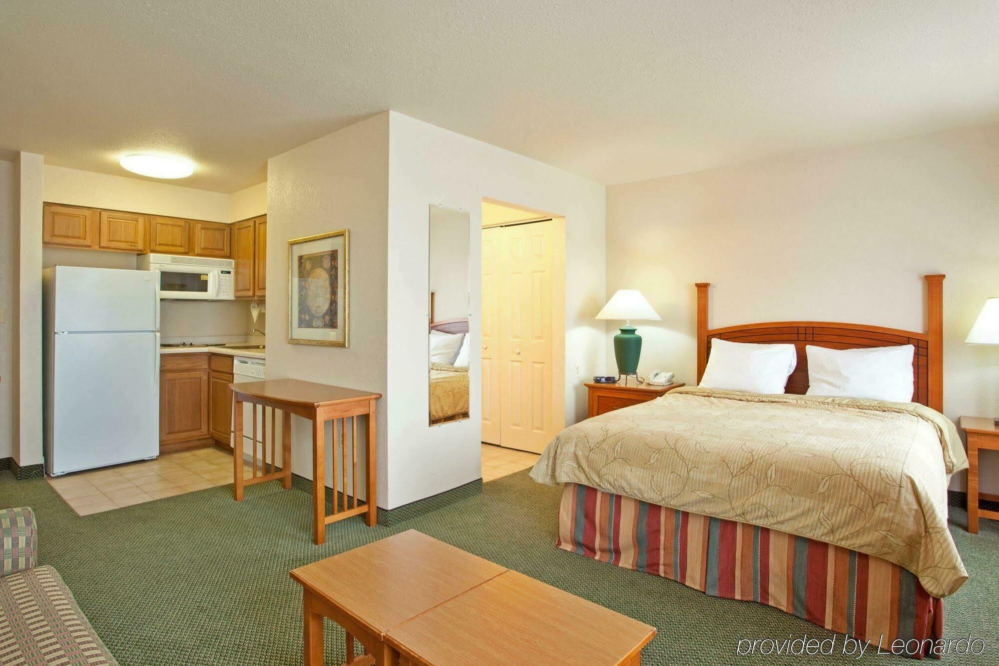 Staybridge Suites Lincolnshire By Ihg Esterno foto